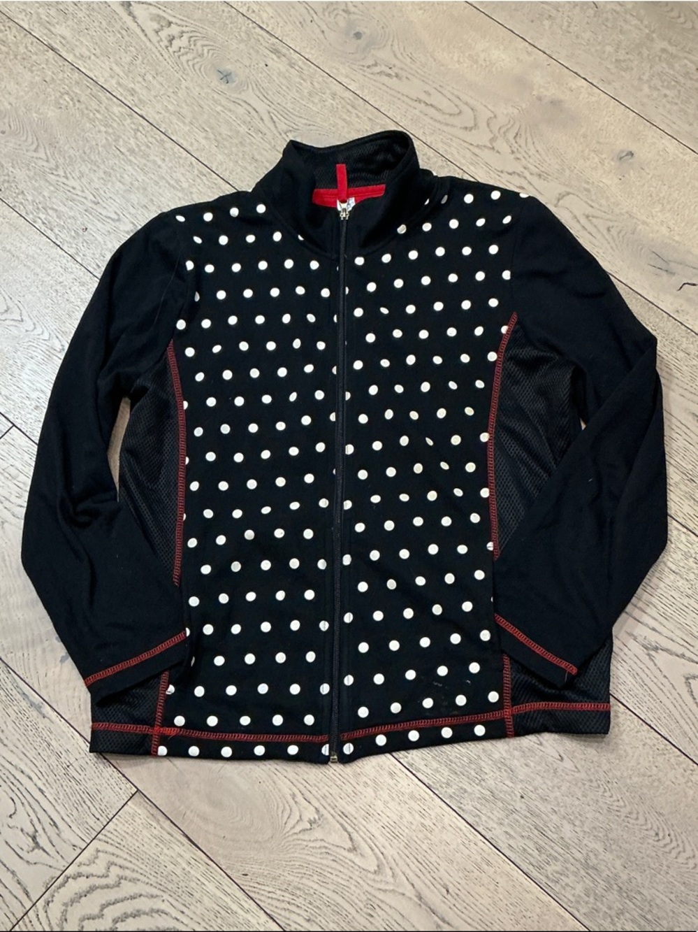 Woman’s Thomas & Olivia black w/white polka dots zip sweatshirt. Large. Cute!